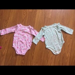 Long sleeve onesies and matching pants set